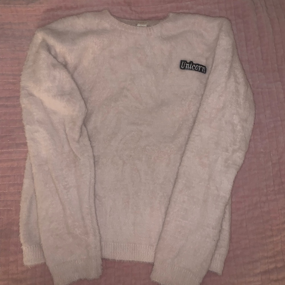 Forever 21 unicorn sweater